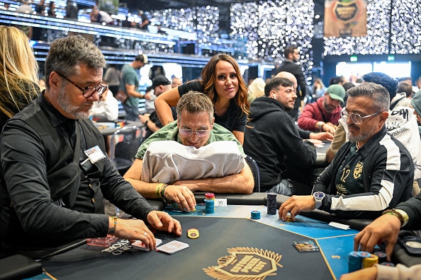 La modalidad más jugada, en torneos y en mesas de cash por igual, es el Texas Hold’em sin límite. (Foto: Getty Images)