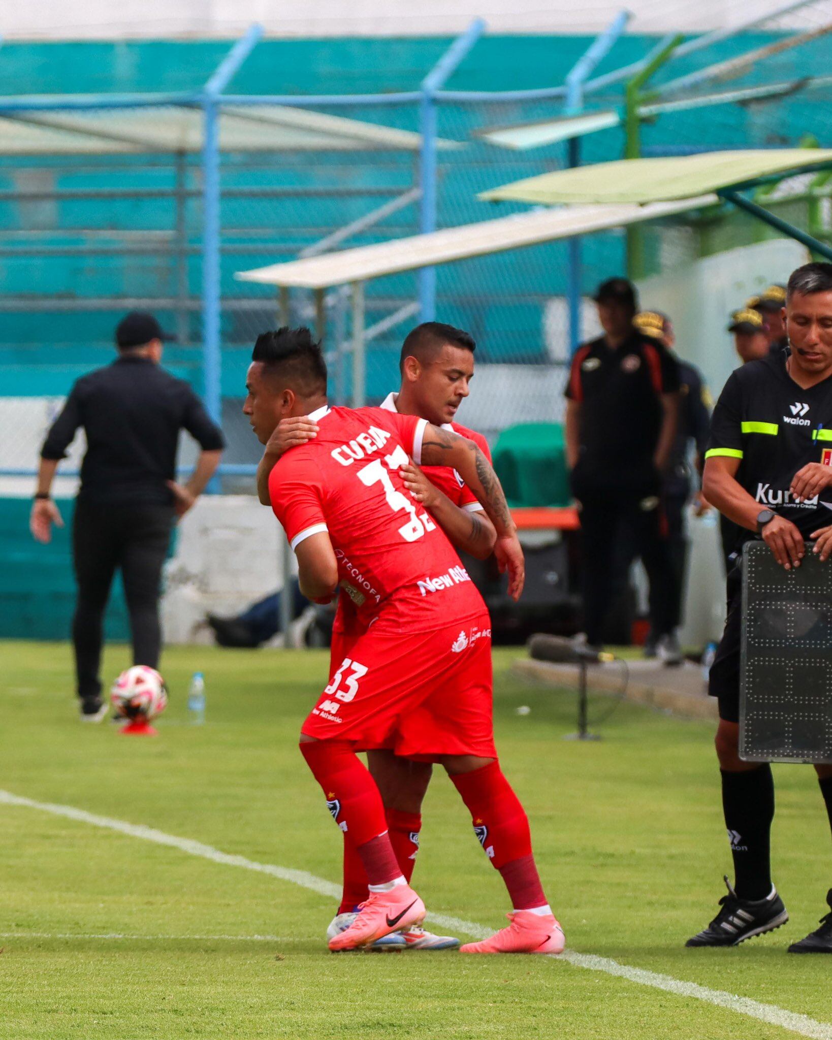 Cueva debutó con Cienciano en el partido ante UTC en Cajabamba. (Foto: Liga 1)