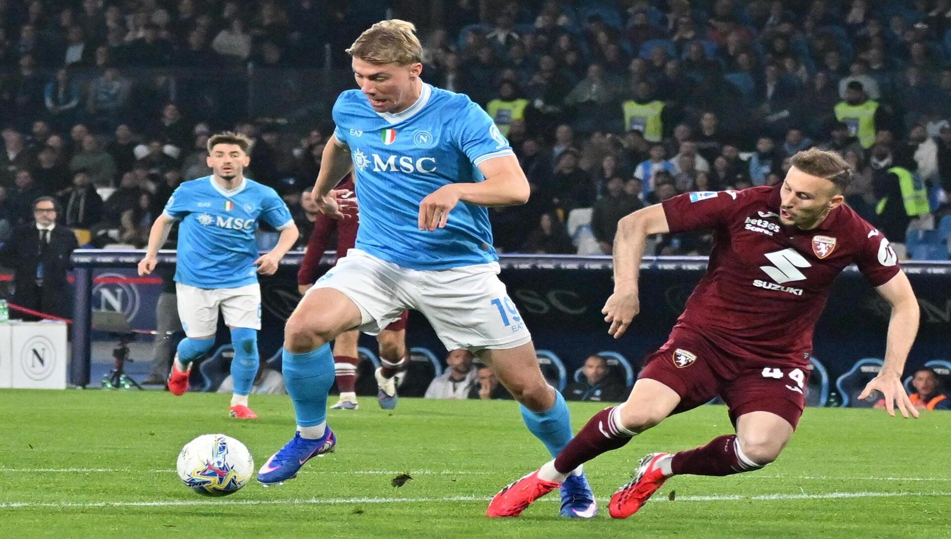 Los locales aparecen como favoritos en el partido Napoli vs Milan (Crédito: Alamy Stock Photo).