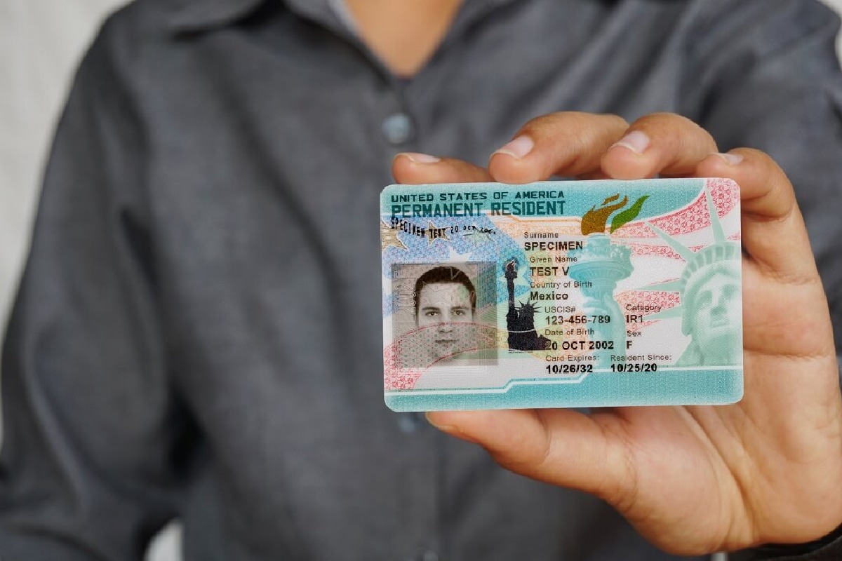 La Green Card permite al portador recibir casi todos los beneficios de un ciudadano en Estados Unidos. (Foto: CitizenPath)