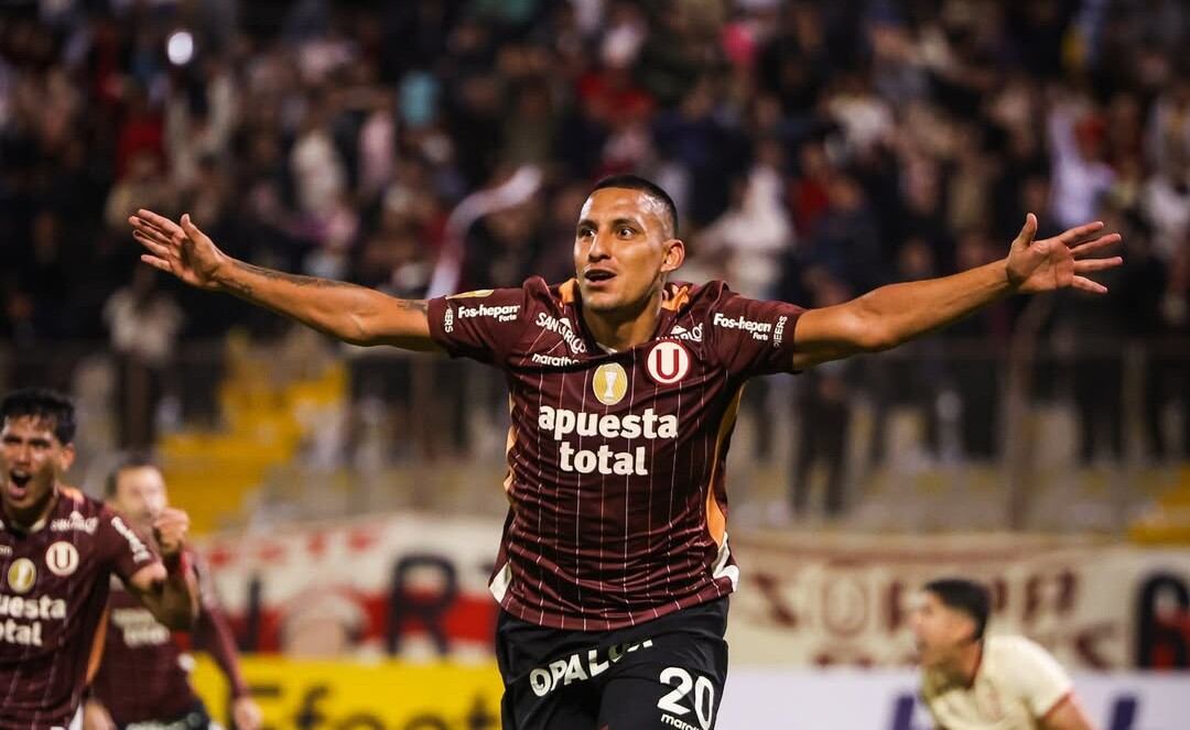 Doblete de Alex Valera en el Universitario vs. UTC. (Foto: Universitario)