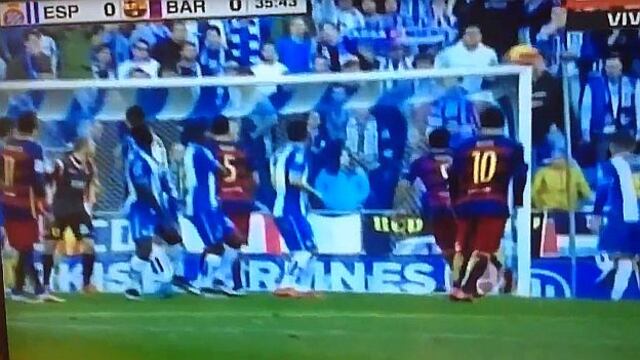 Barcelona vs. Espanyol: Lionel Messi casi nos regala otra 'pepaza' de tiro libre