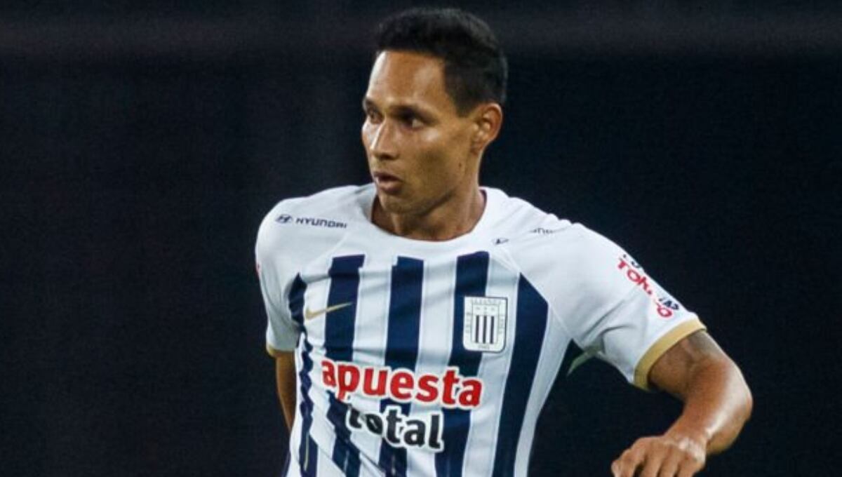 Renzo Garcés está teniendo una buena temporada con Alianza Lima. (Foto: Getty Images)