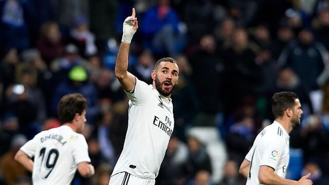 ¡El 'gato' sigue 'on fire'! Benzema puso el primero del Real Madrid vs Alavés por Liga [VIDEO]