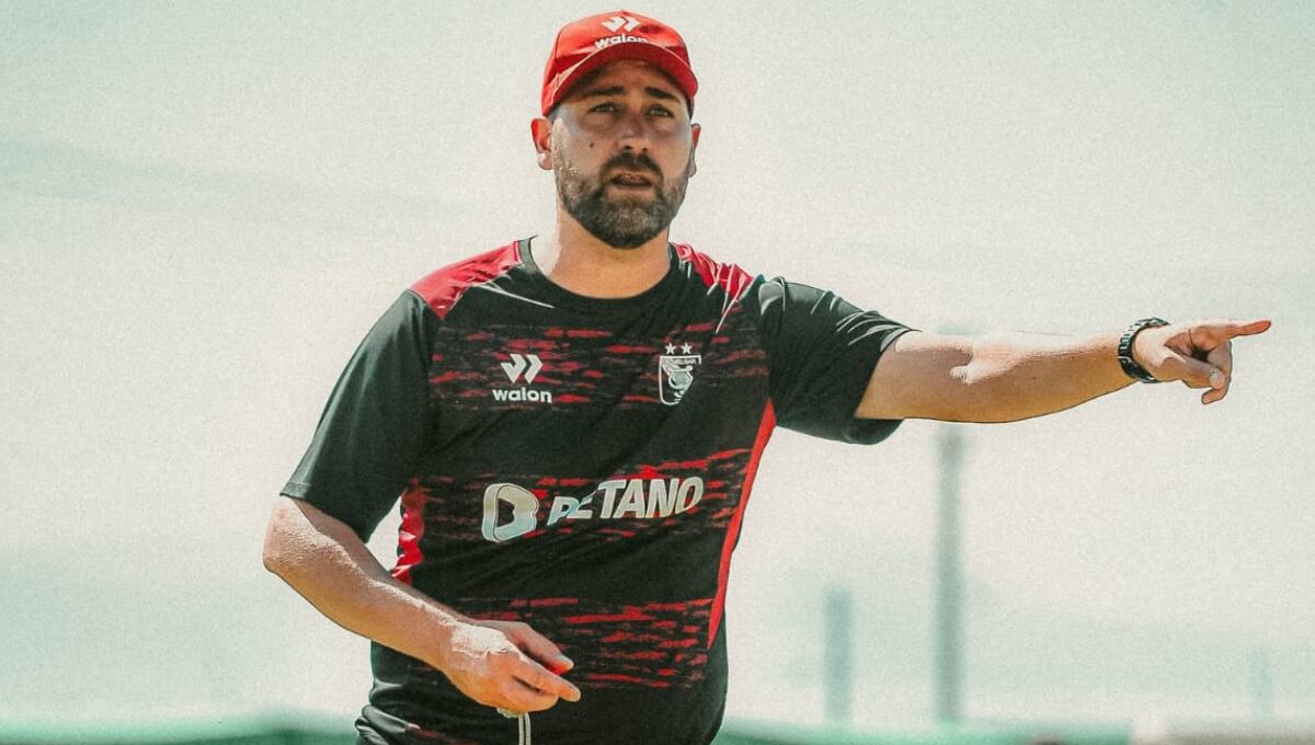 Pablo de Muner duró apenas seis partidos como entrenador de Melgar. (Foto: Melgar)
