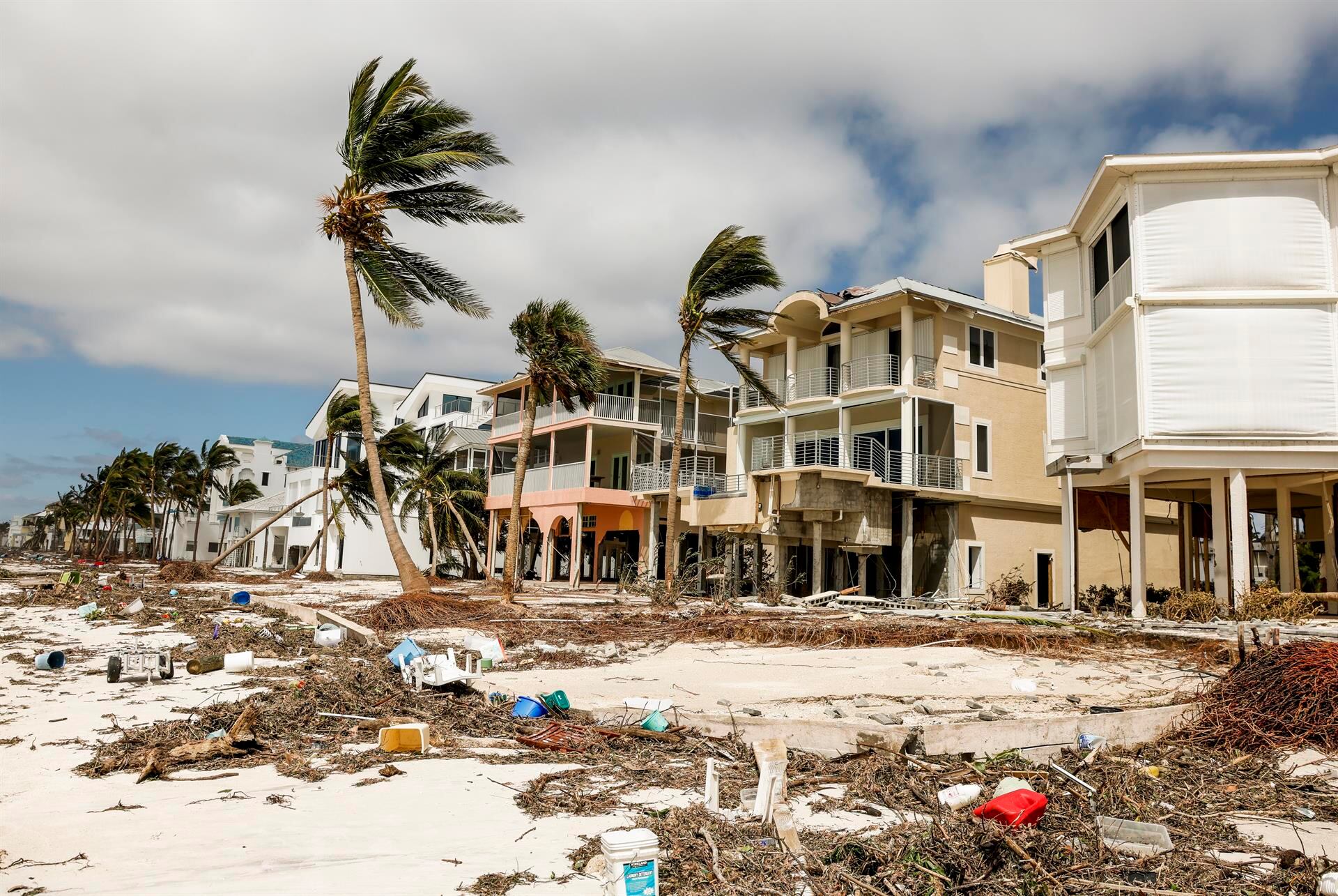 En 2022, el huracán Ian también causó varios daños en propiedades de Florida (Foto: AFP)