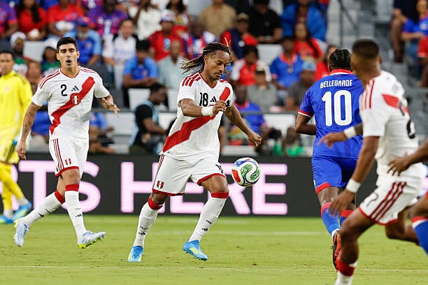André Carrillo ha sido convocado por Mano Menezes en los cuatro partidos que ha dirigido desde que asumió la dirección técnica de la Selección Peruana. (Foto: Getty Images)