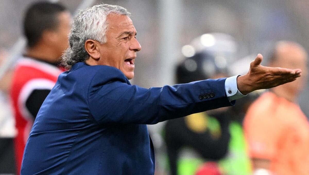 Néstor Gorosito valoró el rendimiento de sus jugadores contra Gremio. (Foto: Getty Images)