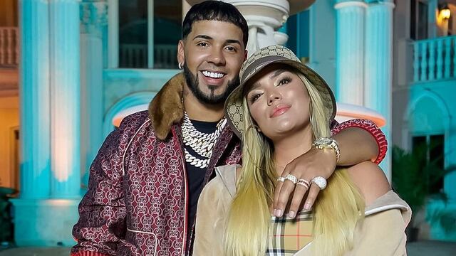 ¡Son puro amor! Karol G celebra el Día del Padre junto a Anuel AA y su hijo | VIDEO