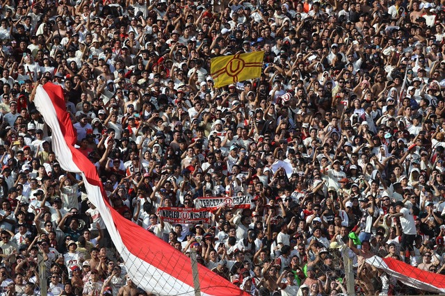 La celebración de Universitario en el Estadio Monumental. (Foto: Leonardo Fernández / GEC)