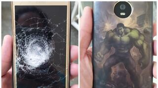 El celular con funda de Hulk de un hombre detiene una bala disparada a su pecho y lo salva 