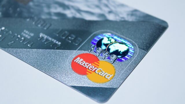 Anuncios engañosos en Google redirigen a sitios falsos de MasterCard para robar datos