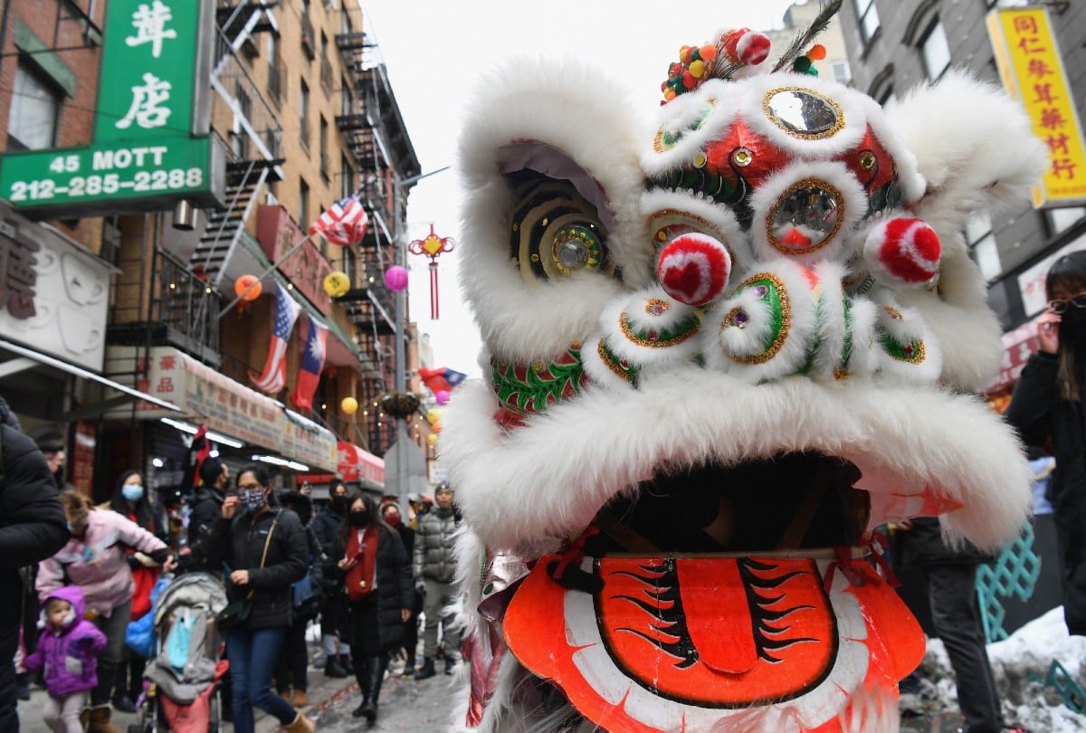 Miles de familias participarán en actividades culturales por el Año Nuevo Chino 2026 a lo largo de Estados Unidos. | Crédito: Angela Weiss / AFP