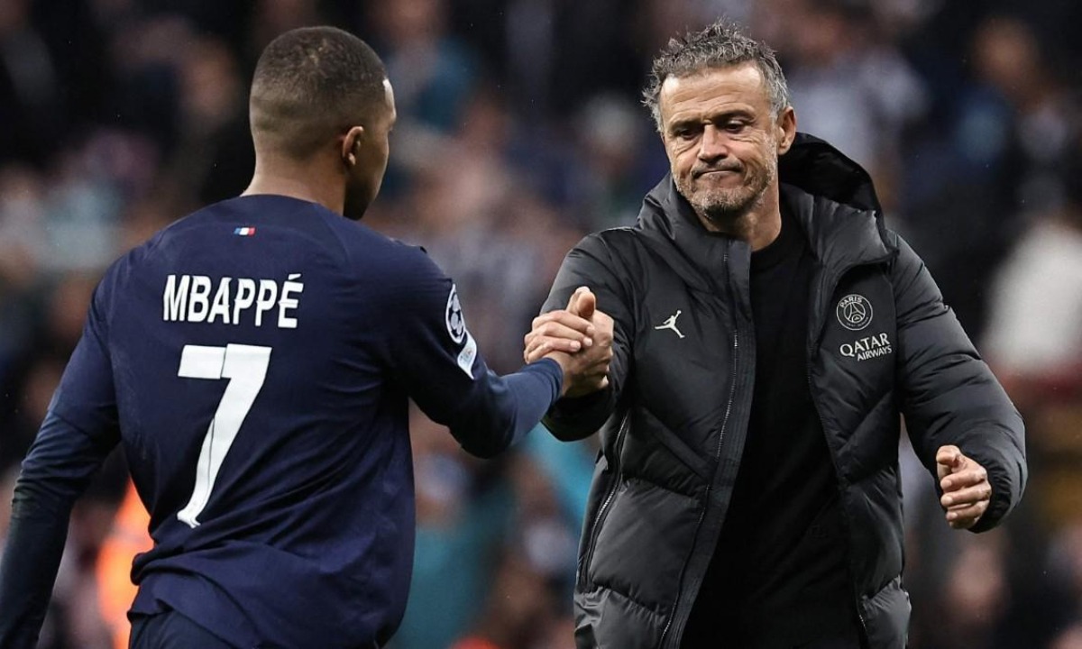 Luis Enrique ha decidido poner a Mbappé en el banco de suplentes. (Foto: Getty Images)