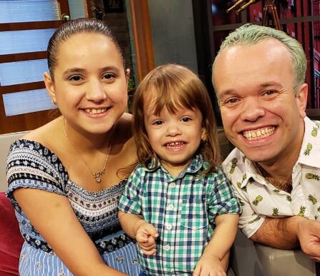 El conductor de "El Gordo y la Flaca" acompañado de su familia (Foto: Carlitos el productor / Instagram)