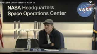 Brad Pitt conversa con un astronauta de la NASA y le pregunta: "¿Quién fue mejor, Clooney o yo?