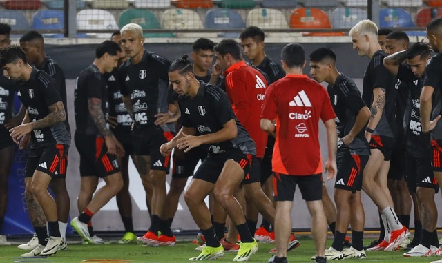 Última práctica de la Selección Peruana en el estadio Monumental, antes del partido ante República Dominicana. (Foto: Julio Reaño/@photo.gec)