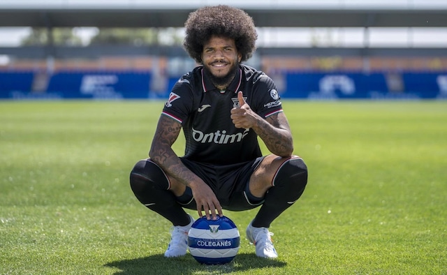 Valentin Rosier (Lateral Derecho - 27 años) - Francia (Foto: Leganés)