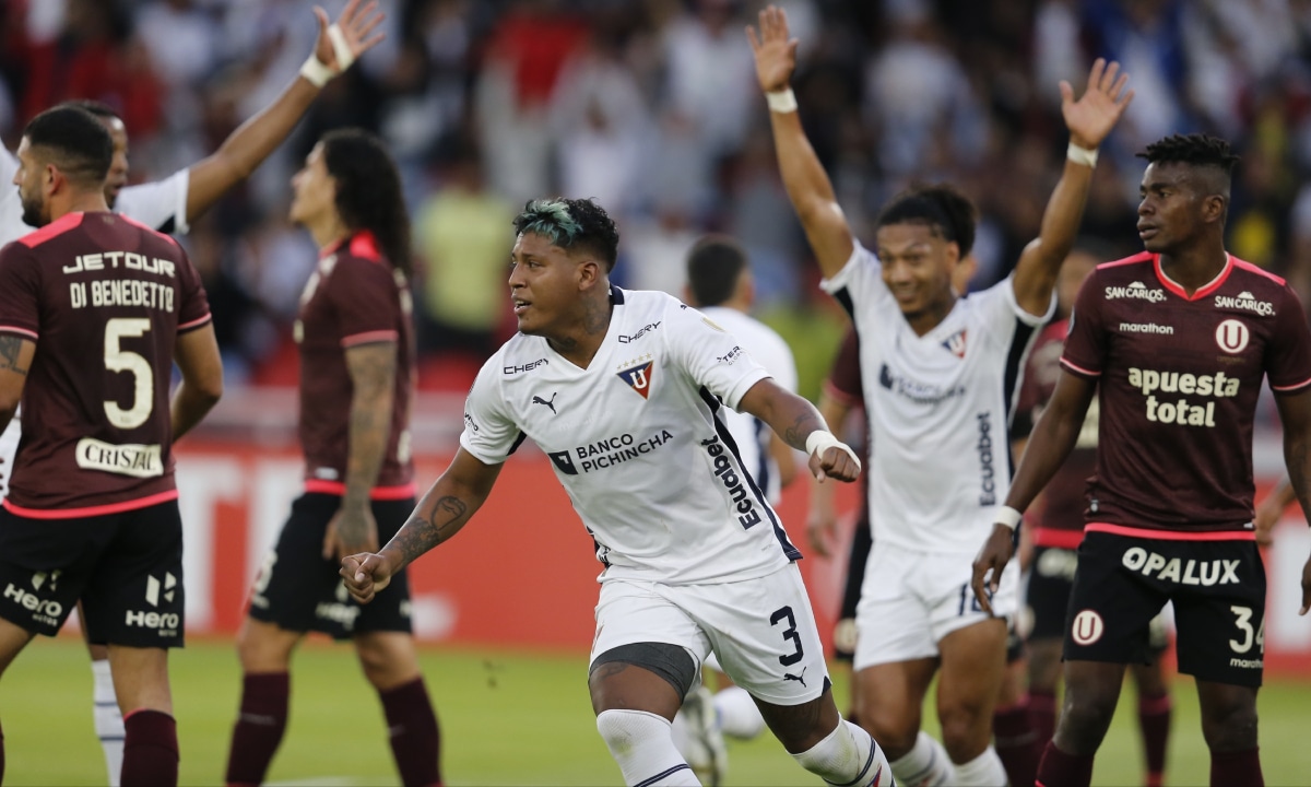 LDU venció por 2-0 a Universitario y clasificó a la Sudamericana. (Foto: Libertadores)