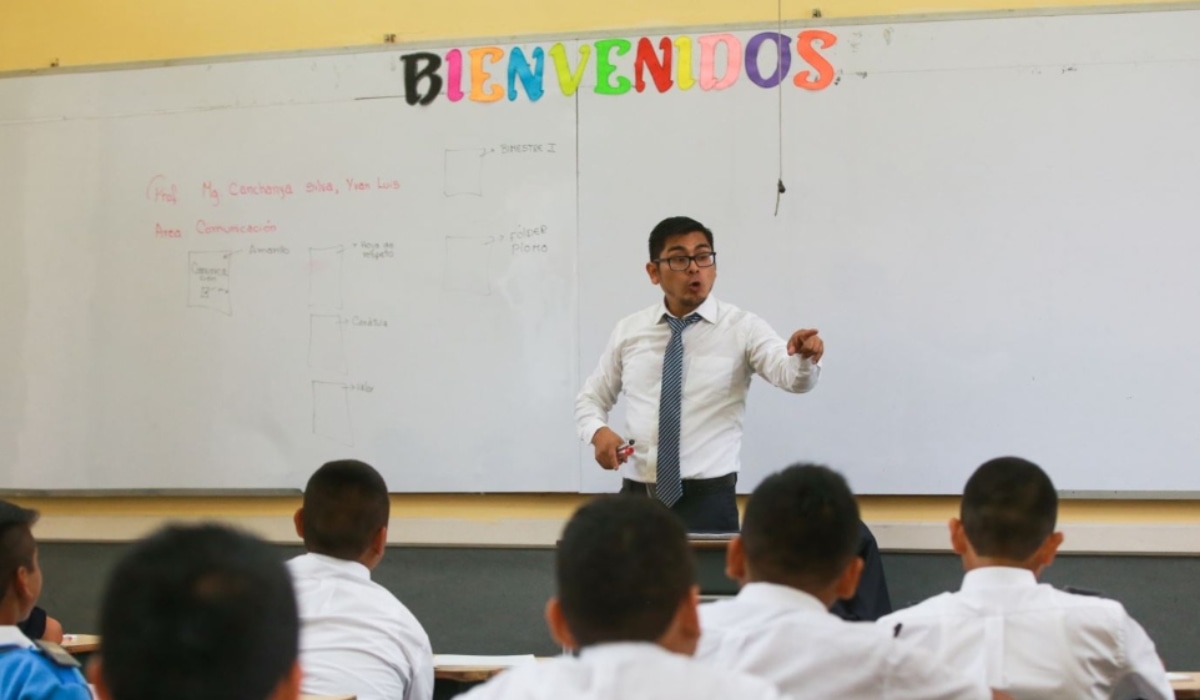 Conoce a cuánto asciende el nuevo sueldo mínimo docente en 2023. (Foto: Agencias)