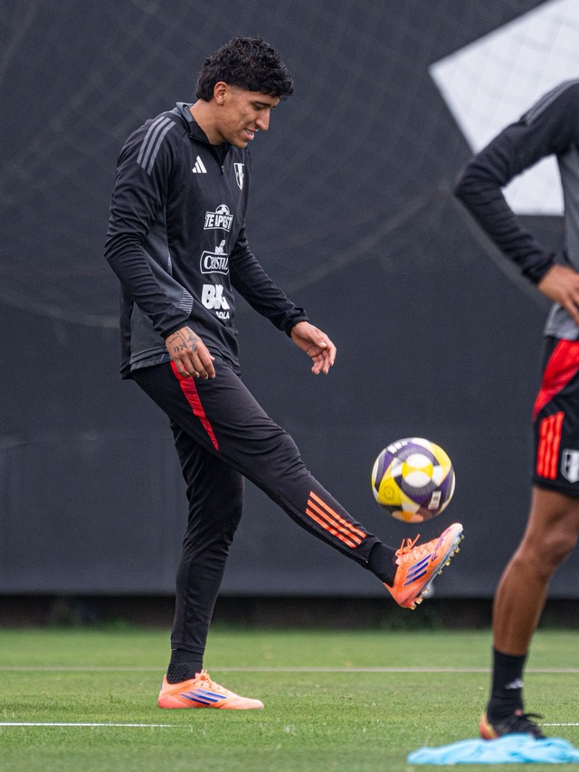 Matías Lazo volvió a ser convocado por Manuel Barreto para estos amistosos FIFA | | Foto: paloma del solar / @photo.gec