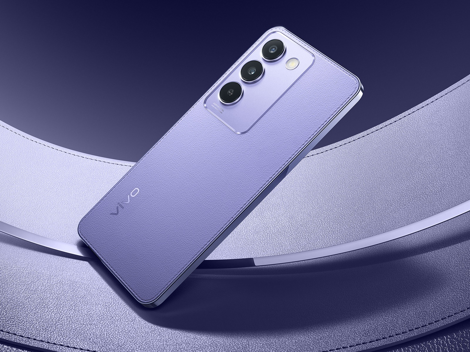 VIVO | El dispositivo vivo V30 SE viene en dos presentaciones, uno con cuero vegano y otro con plástico en la zona trasera. (Foto: vivo)