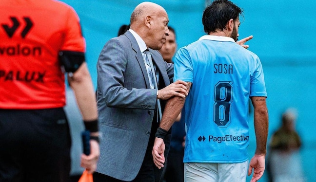 Mosquera celebra el gran momento de Cristal tras clasificar a la final de la Copa de la Liga 1
