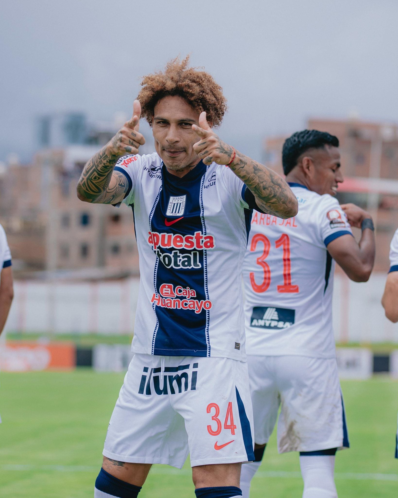 Paolo Guerrero será el 9 titular en el estreno copero. (Foto: Alianza Lima)