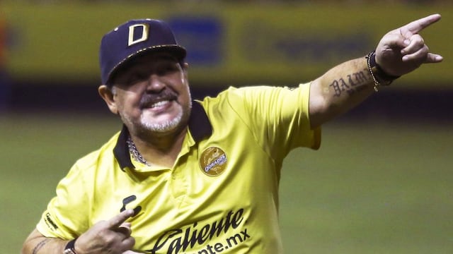 Maradona quiere tres fichajes para Dorados: Tevez, D'Alessandro y un jugador criticado por sus adicciones