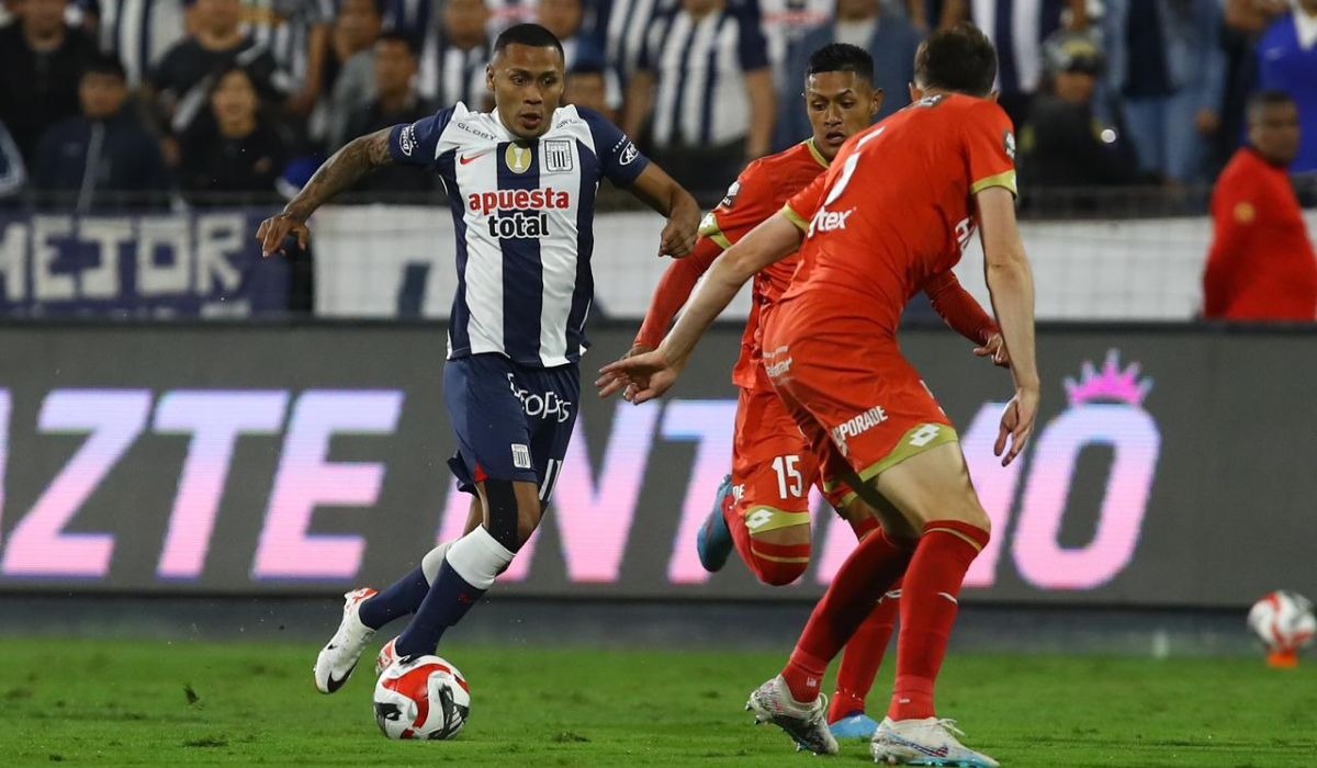 Alianza Lima vs. Sport Huancayo en partido por Torneo Clausura 2023. (Foto: Leonardo Fernández / @photo.gec)