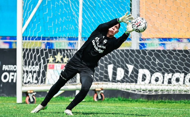 Renato Solís (Foto: prensa SC)