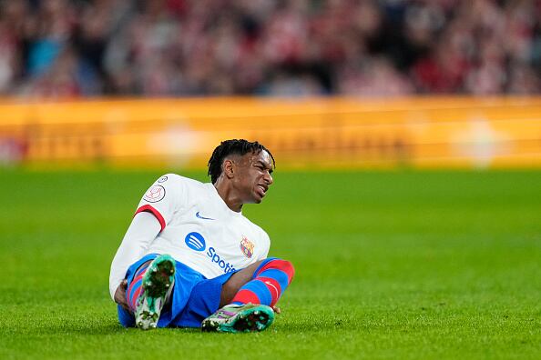 Alejandro Balde será intervenido en los próximos días de una lesión del tendón del isquiotibial de la pierna derecha. (Foto: Getty Images)