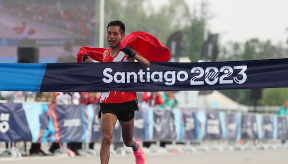 Cristhian Pacheco logró la medalla de oro para Perú en Maratón Masculina en Santiago 2023. (Foto: Panam Sports)