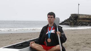Palmas para él: Itzel Delgado campeonó en torneo de Portugal de Stand Up Paddle