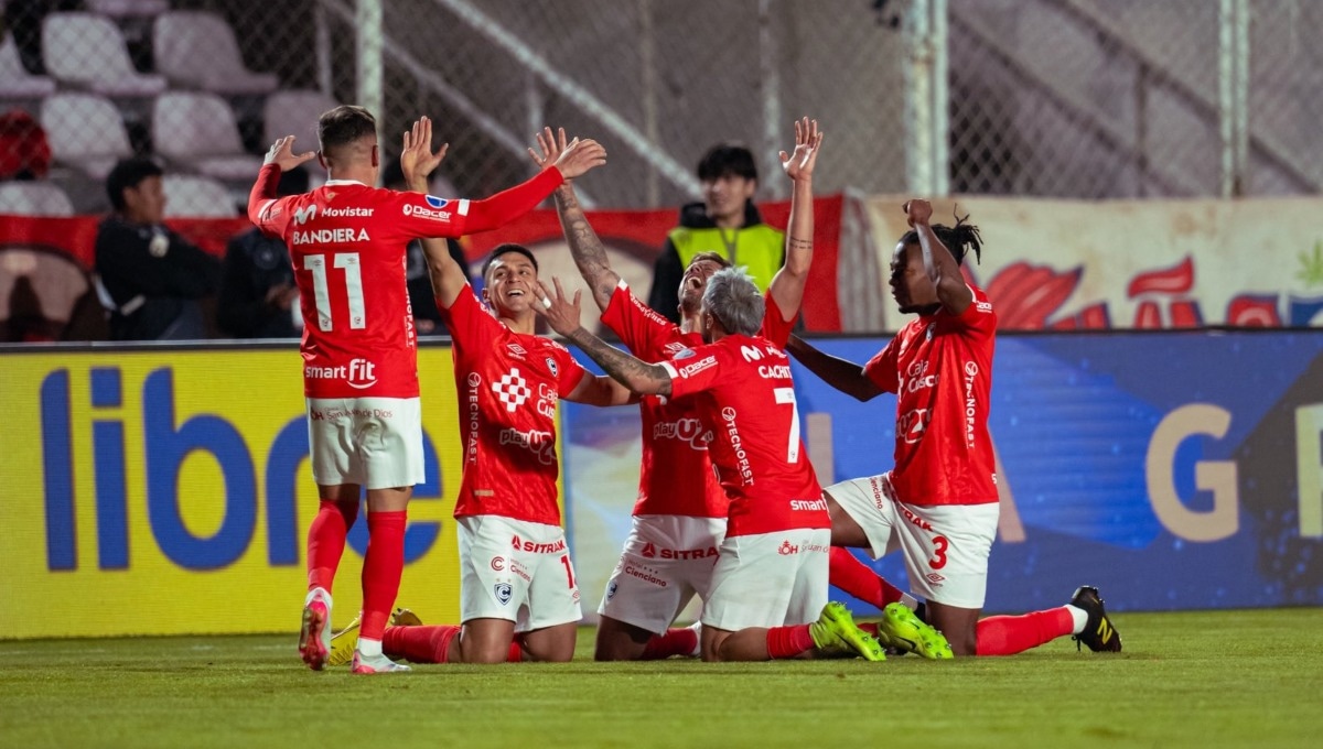 Cienciano vs. Montevideo City. (Foto: Getty Images)