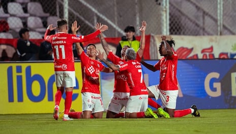 ¿Quién reemplazará a Alejandro Hohberg? La posible alineación de Cienciano vs. Montevideo City