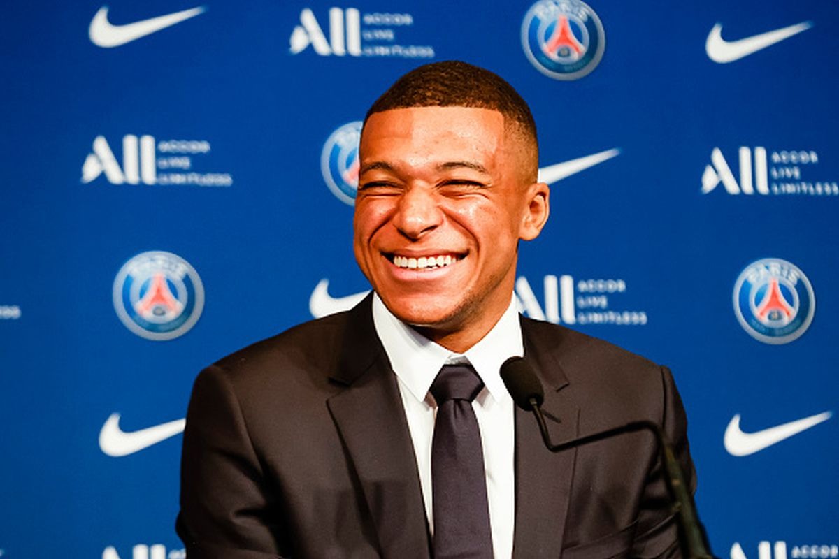 El Paris Saint-Germain pagó en 2017 por Kylian Mbappé un total de 180 millones de euros, según Transfermarkt. (Foto: Getty Images)