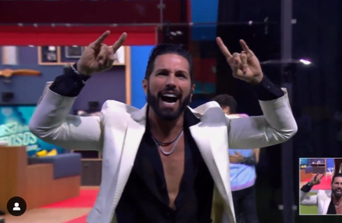 El momento en el que Poncho fue salvado de la gala de eliminación de la "La casa de los famosos México" (Foto: TelevisaUnivision)