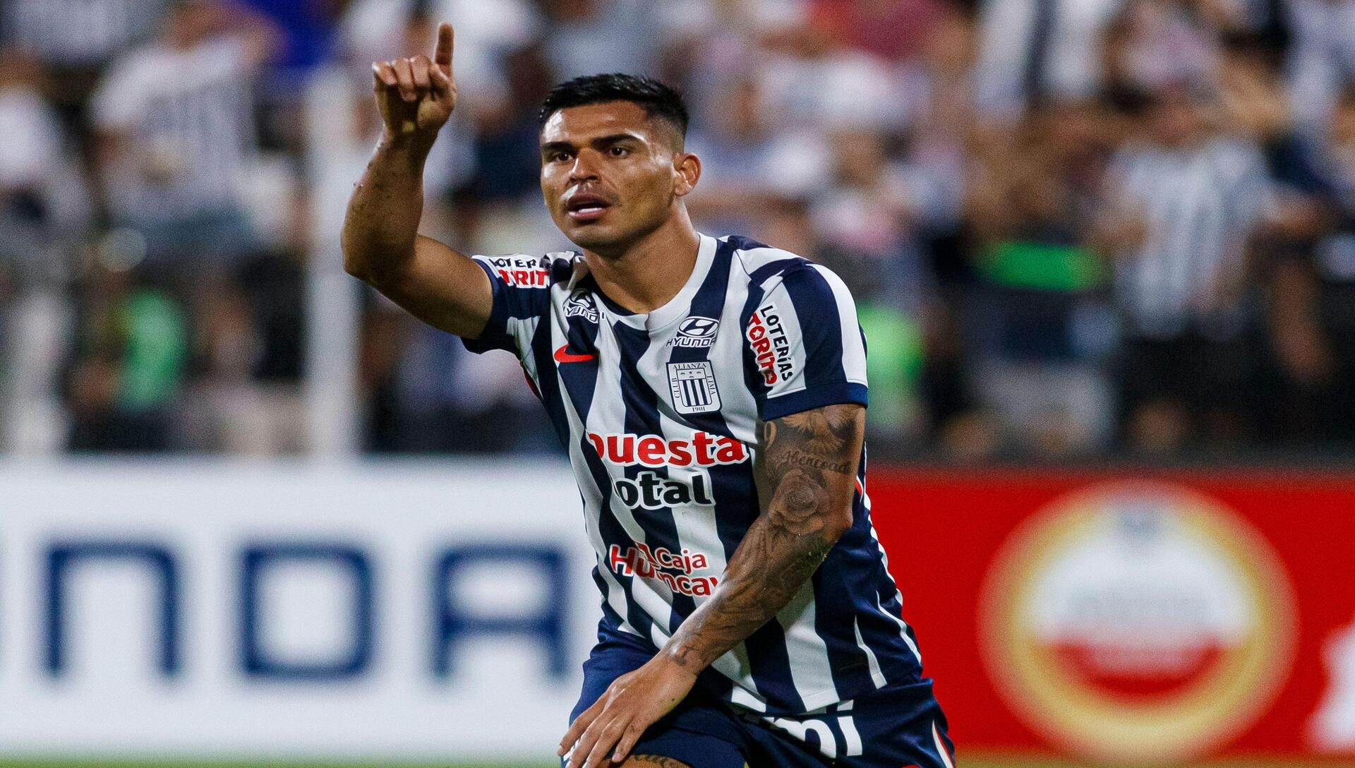Los blanquiazules buscarán defender el liderato del torneo en el duelo Alianza Lima vs Melgar (Crédito: Alamy Stock Photo).
