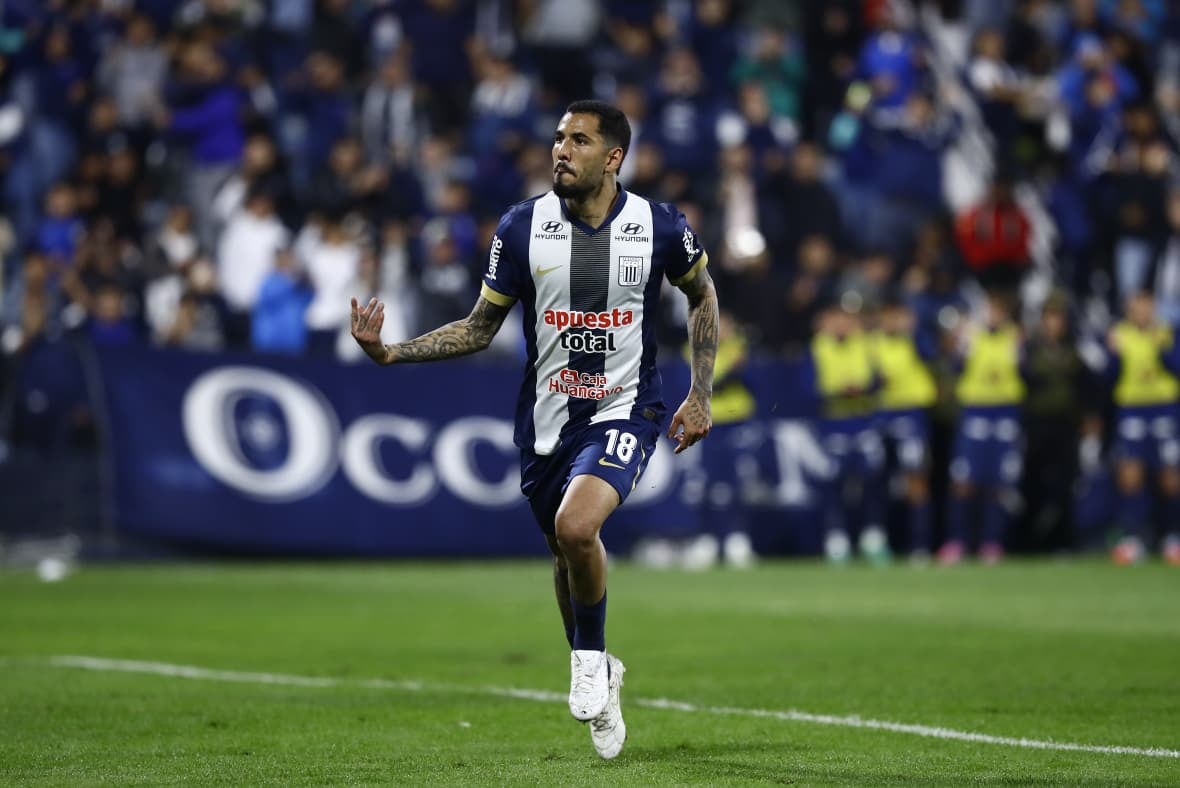 Sergio Peña anota en el triunfo de Alianza Lima sobre ADT ( Jesús Saucedo @photo.gec)