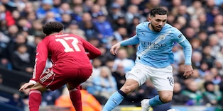 Los Citizens tienen la oportunidad de acercarse a la cima en el partidazo Manchester City vs Arsenal (Crédito: Alamy Stock Photo).