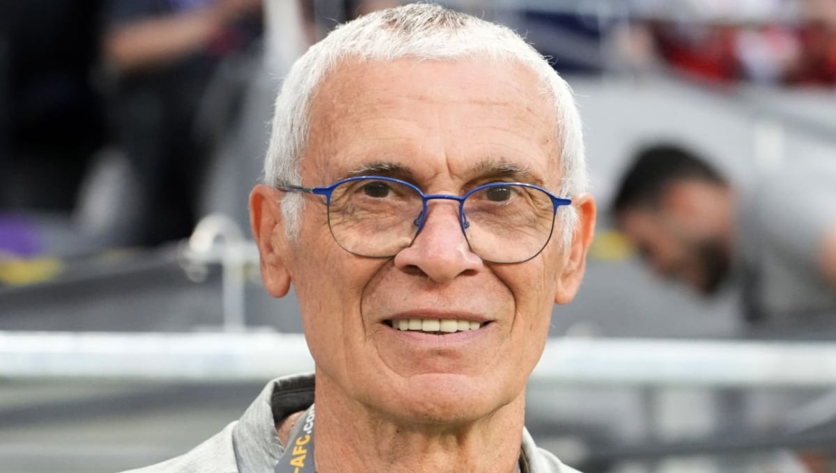 Héctor Cúper no mantendrá el 3-5-2 como sistema base en Universitario. (Foto: Getty Images)