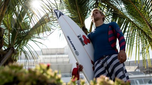 Miguel Tudela, la nueva “promesa” del surf mundial (VIDEO)