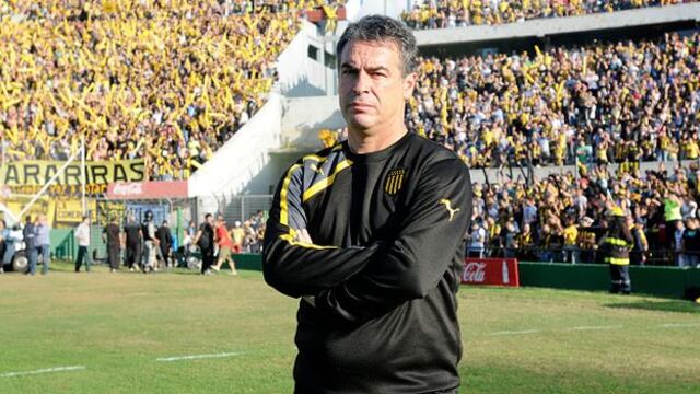 Pablo Bengoechea es sacado del Peñarol por perder el clásico ante Nacional