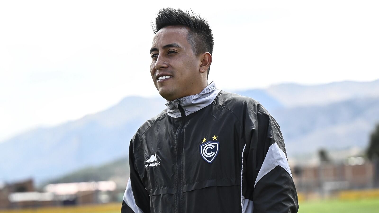 Christian Cueva tiene contrato con Cienciano hasta mitad de la temporada 2025. (Foto: Ciencianp)