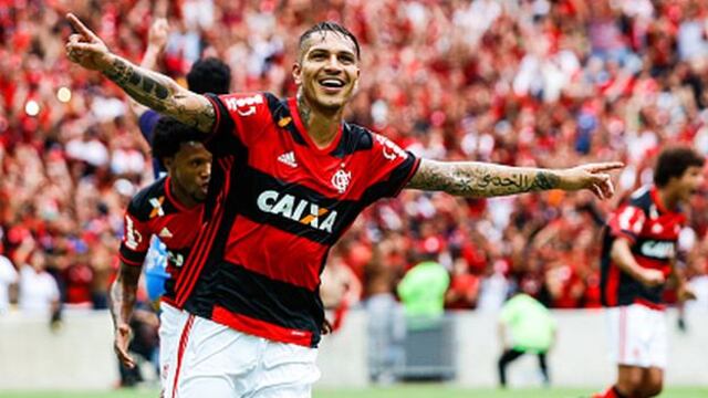 Paolo Guerrero y la asistencia de cabeza para gol de Flamengo