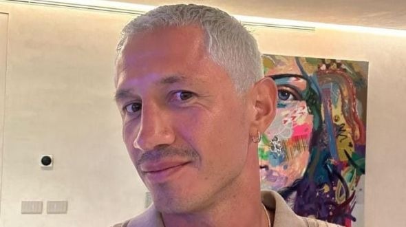 Gianluca Lapadula sorprendió con radical cambio de look. (Foto: Instagram)