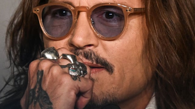 La reaparición de Johnny Depp tras ser hallado inconsciente en un hotel