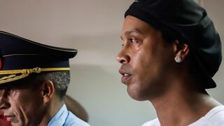 Tendrá que esperar: jueces dicen ‘no’ al último movimiento de Ronaldinho por escapar de prisión