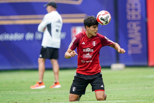 La Selección Peruana Sub 23 sumó un día más de entrenamiento este sábado. (Foto: FPF)